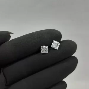 Brincos zicôrnia quadrado 10mm