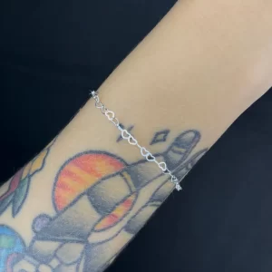 Pulseira corações